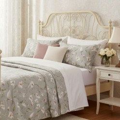 Un omaggio alla dea della saggezza: completo letto matrimoniale Sophia
