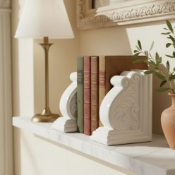 Coppia di Fermalibri dal Design Classico Capitello in Ceramica Bianca