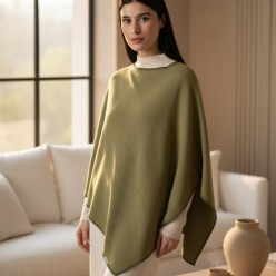 Collezione Poncho Pandora: l'Eleganza e il Mito Made in Italy