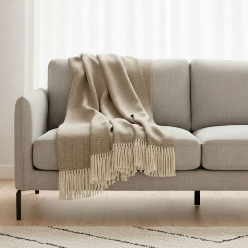 Plaid naturale con frange ispirato a Chirone LMH