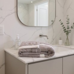 Collezione Nereidi Accappatoio in spugna 100% cotone