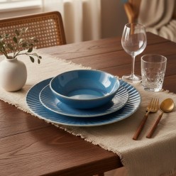 Servizio Piatti Blu Oltremare – Collezione Artigianale per Momenti d'Autore