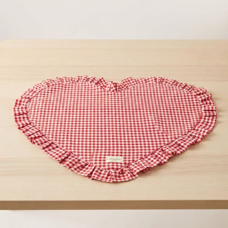 Celebra San Valentino con "Ambrosia Fall in Love". Esclusiva tovaglietta a cuore in vichy rosso
