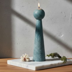 Epsilon con di Luce Geometrica – Candela Scultorea in Cera Vegetale