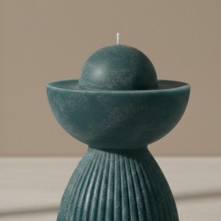 Candela Geometrica Sculturale in Cera Vegetale Beta| Lemoire Home