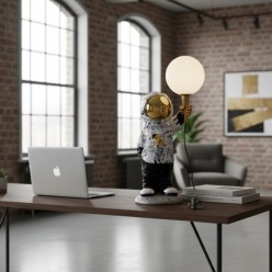 Astronaut Luxury Lampada da Tavolo – Design Urban & Gold 46cm | Lemoire Home