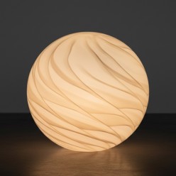 Lampada da Tavolo Sfera in Vetro Soffiato – Incanto di Luce L'Oca Nera