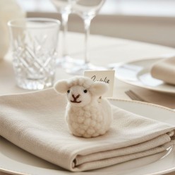 Pecorella Sitting Sheep in Lana del Nepal – Design Artigianale Lemoire
