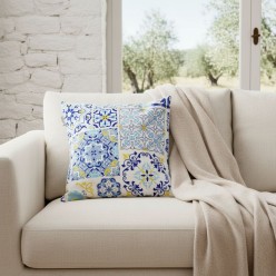 Cuscino arredo in stile maiolica mediterranea – Un tocco d’arte della linea Scilla