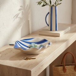 Svuotatasche Conchiglia Joly in Porcellana Bianca e Blu – 17x14 cm