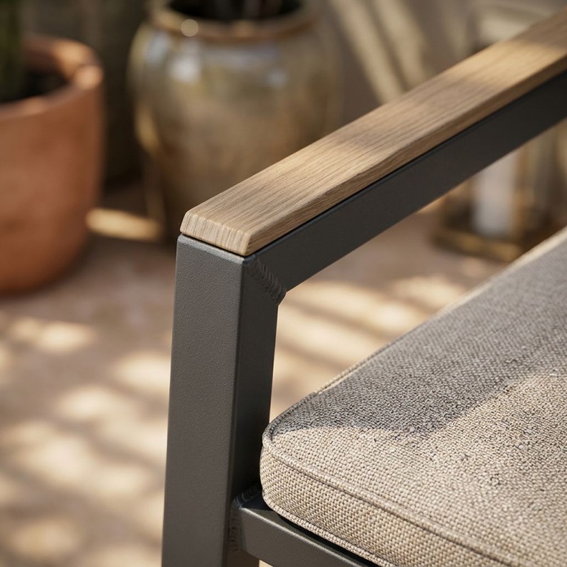 Sedia-Impilabile-Alluminio-Esterno-Design-Moderno