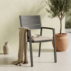 Sedia Zelmar Antracite: Comfort in Alluminio e Design Effetto Legno