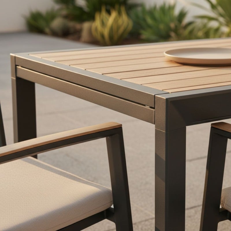 tavolo-giardino-moderno-allungabile-160-240-cm