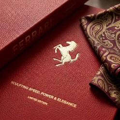 Ferrari: Sculpting Speed | Edizione Deluxe in Pelle Lemoire Home