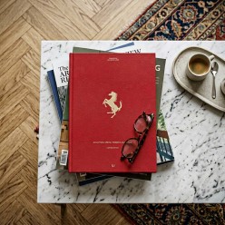 Ferrari: Sculpting Speed | Edizione Deluxe in Pelle Lemoire Home