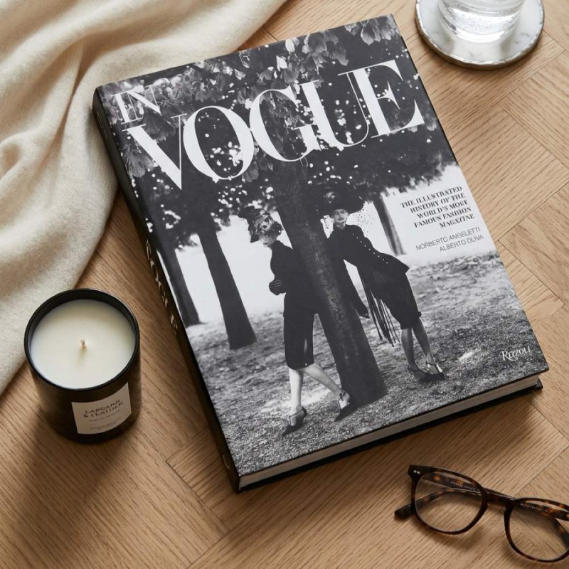 In Vogue: L'Atlante Illustrato della Moda e del Lusso – Rizzoli