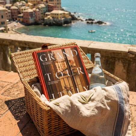 Grand Tour Italy: L'Essenza del Lusso Raffinato di teNeues