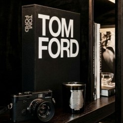 Tom Ford: Il Libro Icona del Lusso – Edizione Definitiva Gucci & YSL