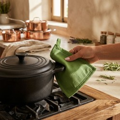 Presina verde prato in cotone fatto a mano – La freschezza artigianale della collezione Arianna