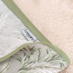 Ultimo set linea Callisto con foglie verdi