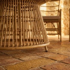 Tavolo Rotondo Outdoor diametro 110 cm in Teak e Rattan | Lemoire Home