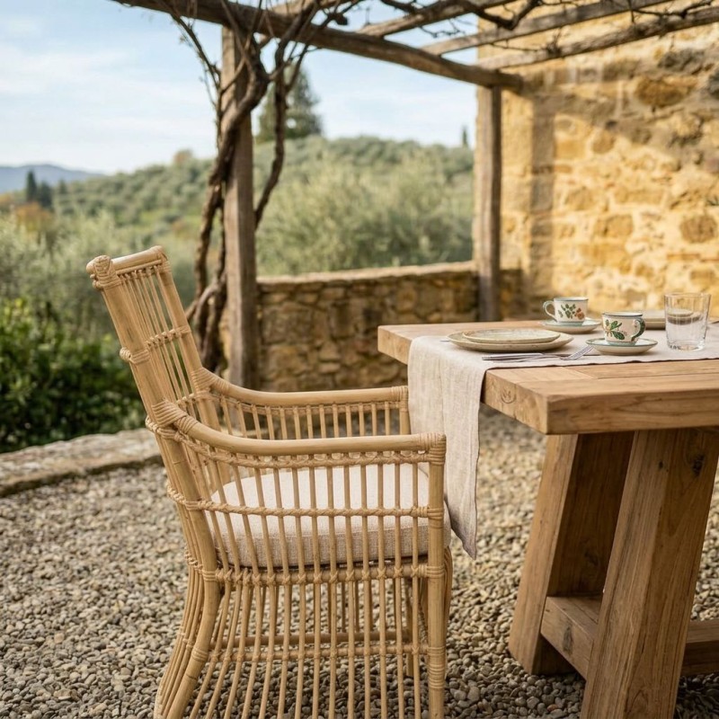 Poltrona effetto rattan Lemoire: Capotavola Outdoor in Fibra Intrecciata Poltrona effetto rattan Lemoire: Capotavola Outdoor in Fibra Intrecciata