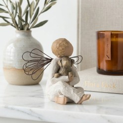 Statua Willow Tree Angel of Comfort – Angelo Custode con Cagnolino