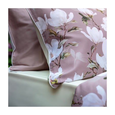 Completo letto in raso di cotone Made in Italy ispirato alle Magnolie