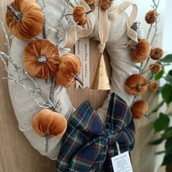 Fiocco Fuoriporta e Centrotavola Autunnale Artigianale in Cotone