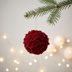 Palla di Natale in Velluto con Fiocchi - Decorazione Artigianale