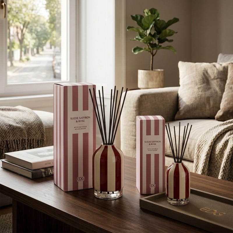 Profumatore Ambiente a Righe Suede Saffron & Rose EDG - Lemoire Home Profumatore Ambiente a Righe Suede Saffron & Rose EDG - Lemoire Home