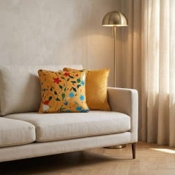 Cuscino Arredo Giallo in Velluto Florentis | Lemoire Home