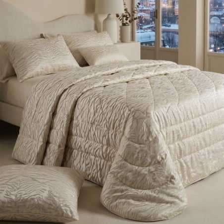 Trapunta Matrimoniale Jacquard Bianca Artemide | 270x270 cm