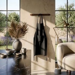 Grembiule da Cucina Nero in Cotone Ade con Tasca Centrale – Lemoire Home