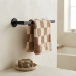 Coppia Asciugamani Viso e Ospite in Spugna di Cotone Terracotta – Lemoire Home