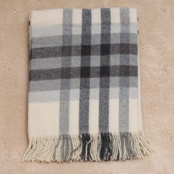 Plaid in lana e cotone collezione Eurus Made in Italy