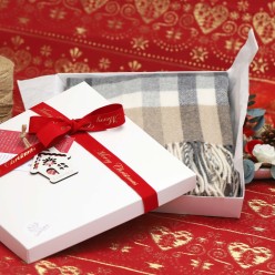 Sciarpe di Lusso in Misto Lana-Cotone Made in Italy Collezione Eurus box di natale