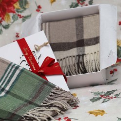 Sciarpa in caldo cotone con Motivo Tartan collezione Tyche