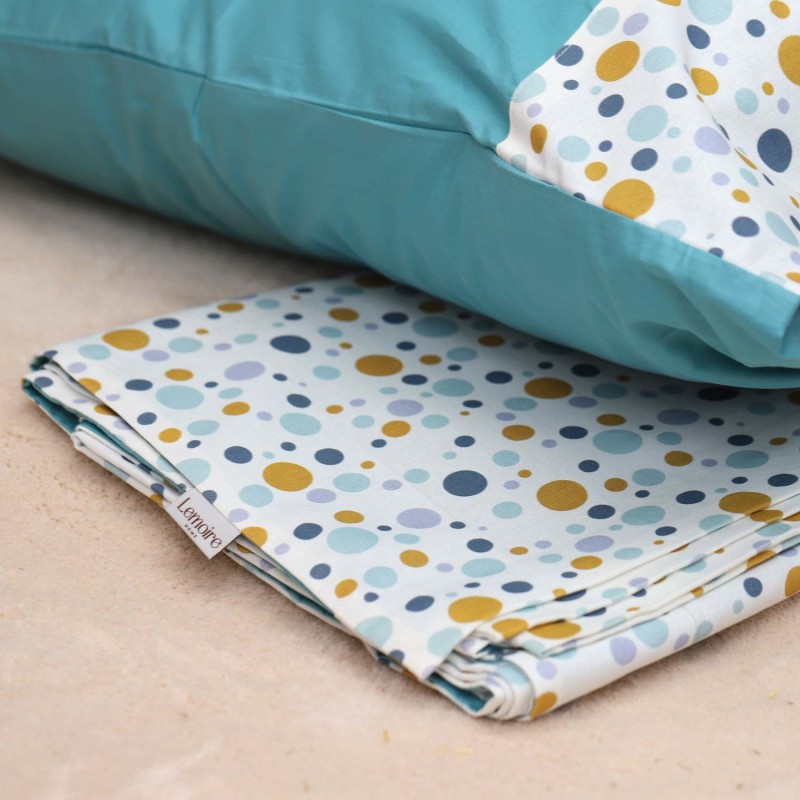 Adatto a letti di diverse dimensioni, con opzioni di 150 x 200 cm, 180 x 250 cm e 200 x 250 cm. Adatto a letti di diverse dimensioni, con opzioni di 150 x 200 cm, 180 x 250 cm e 200 x 250 cm.