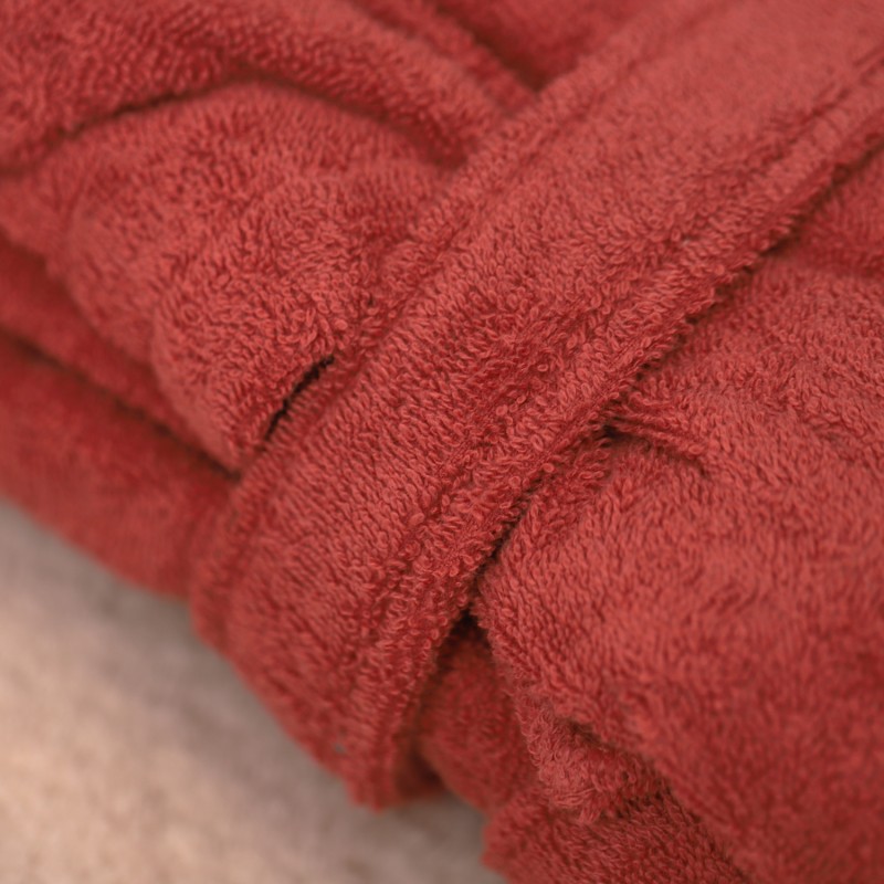 Raffinato acappatoio da bagno con grammatura spugna 550 gr/m2 Raffinato acappatoio da bagno con grammatura spugna 550 gr/m2