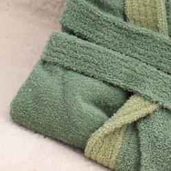 Accappatoio beige con bordo marrone 100% cotone Collezione Nereidi