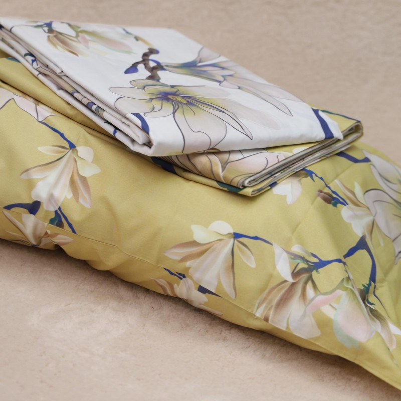 Completo letto matrimoniale senape dal design floreale con sfumature beige linea Meliadi