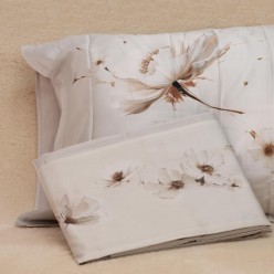 Set letto matrimoniale Ismene in raso di cotone con stampa floreale