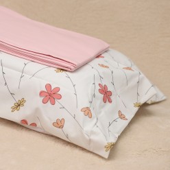 Lenzuola per cameretta baby Era: Un Abbraccio di Fiori rosa