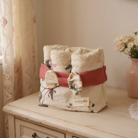 Set quattro lavette con cestino coordinato stile floreale e shabby chic firmato LeMoire Home.