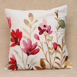 Cuscino arredo floreale Briseide: poesia artigianale made in Italy per la tua casa