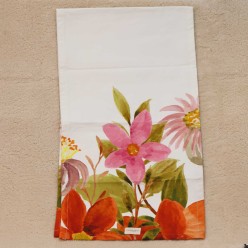 Collezione Afrodite – runner Made in Italy dai colori caldi e fiori delicati