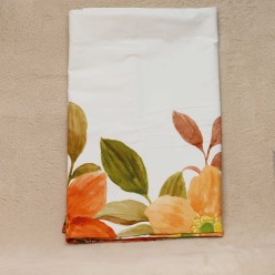 Collezione Afrodite – runner Made in Italy dai colori caldi e fiori delicati