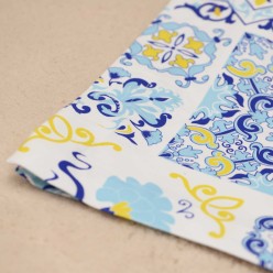Runner da tavola in stile maiolica mediterranea – collezione Scilla