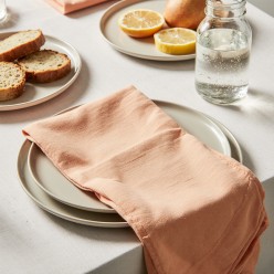 Tempio di Artemide: tovaglioli salmone in stoffa, fatti a mano in Italia